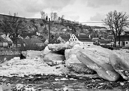 zimní povodně, zdroj: Museum Fotoateliér Seidel